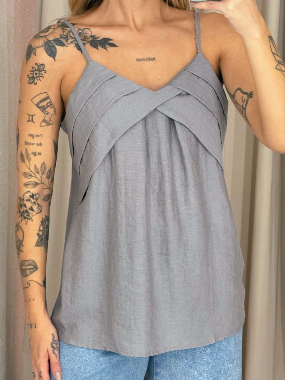 BLUSA VIVIANE ALÇA CINZA