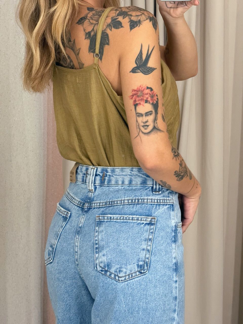 BLUSA VIVIANE ALÇA PISTACHE