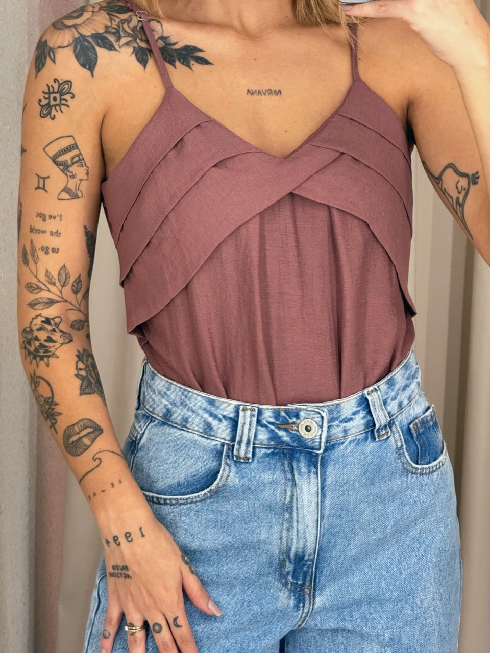 BLUSA VIVIANE ALÇA ROSA QUEIMADO
