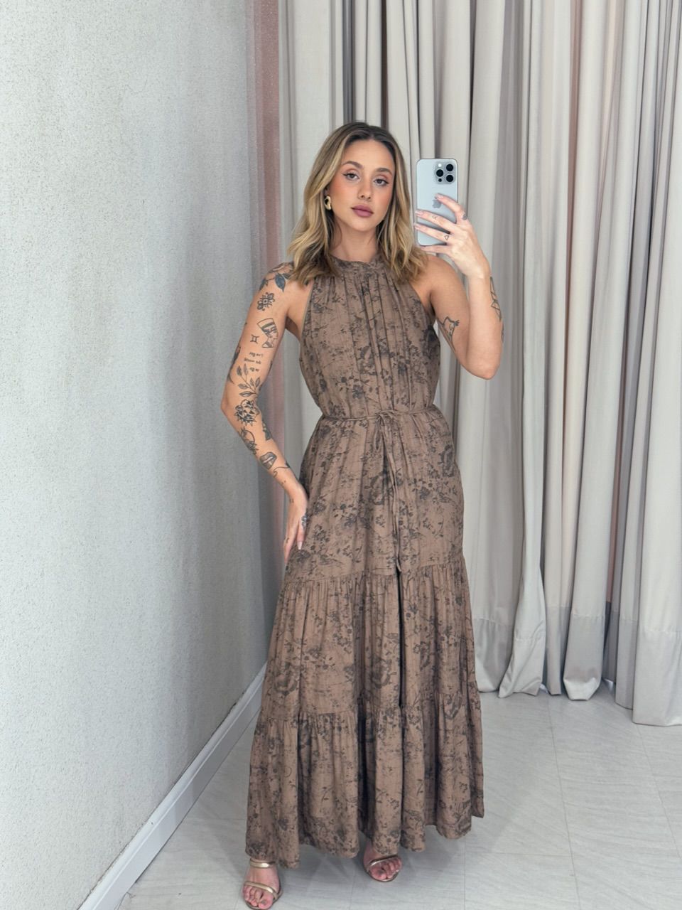 VESTIDO KARINA LONGO MARROM - 0060950054 - CAROLLA FERRARO