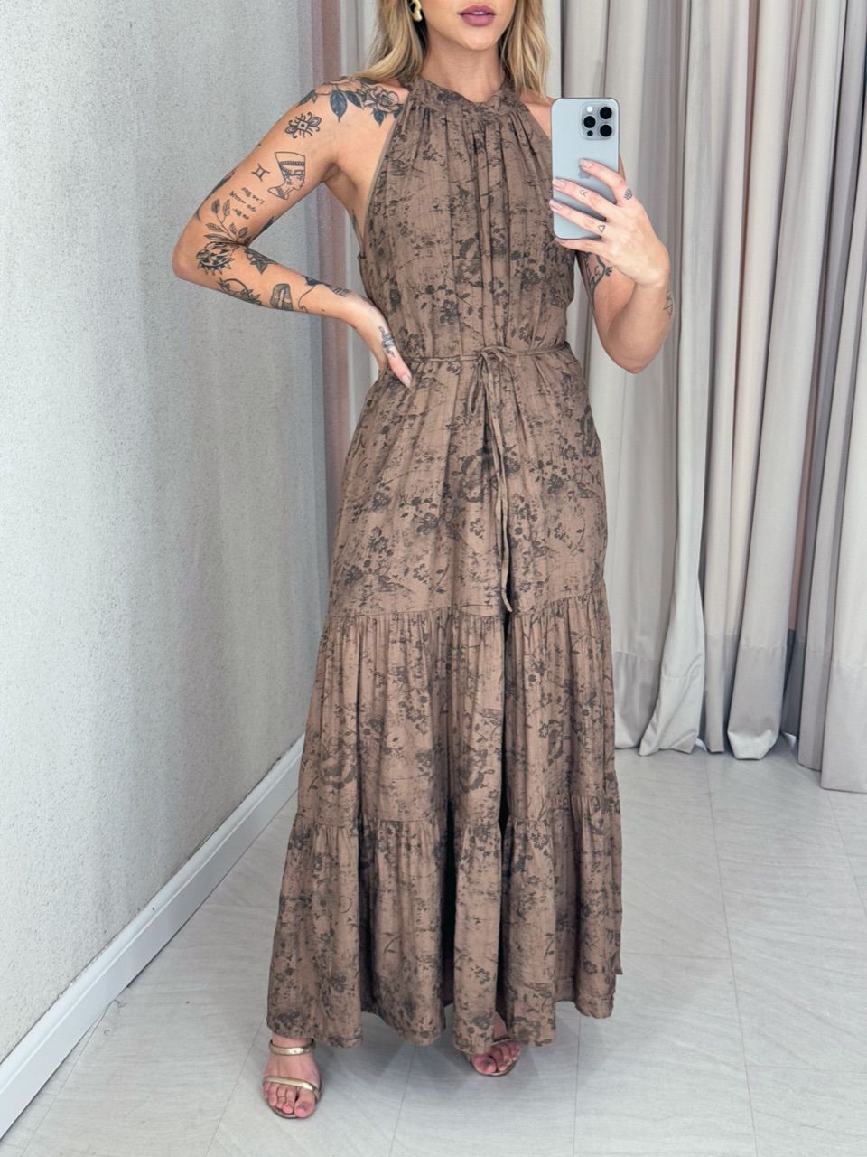 VESTIDO KARINA LONGO MARROM