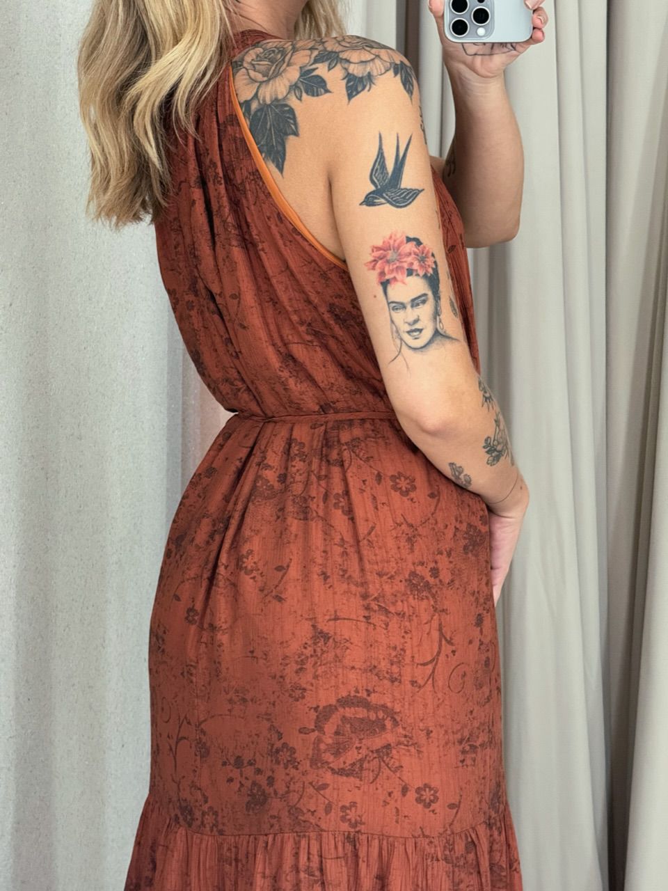 VESTIDO KARINA LONGO TERRA COTA 