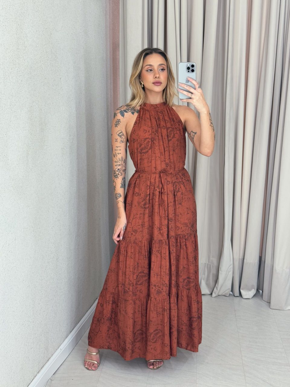 VESTIDO KARINA LONGO TERRA COTA - 0060950117 - CAROLLA FERRARO