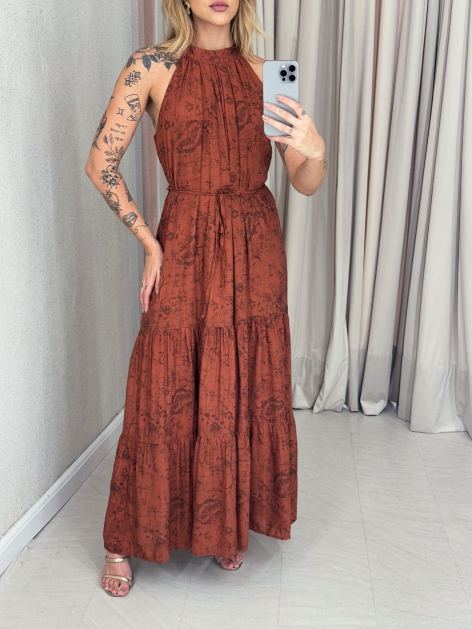 VESTIDO KARINA LONGO TERRA COTA 