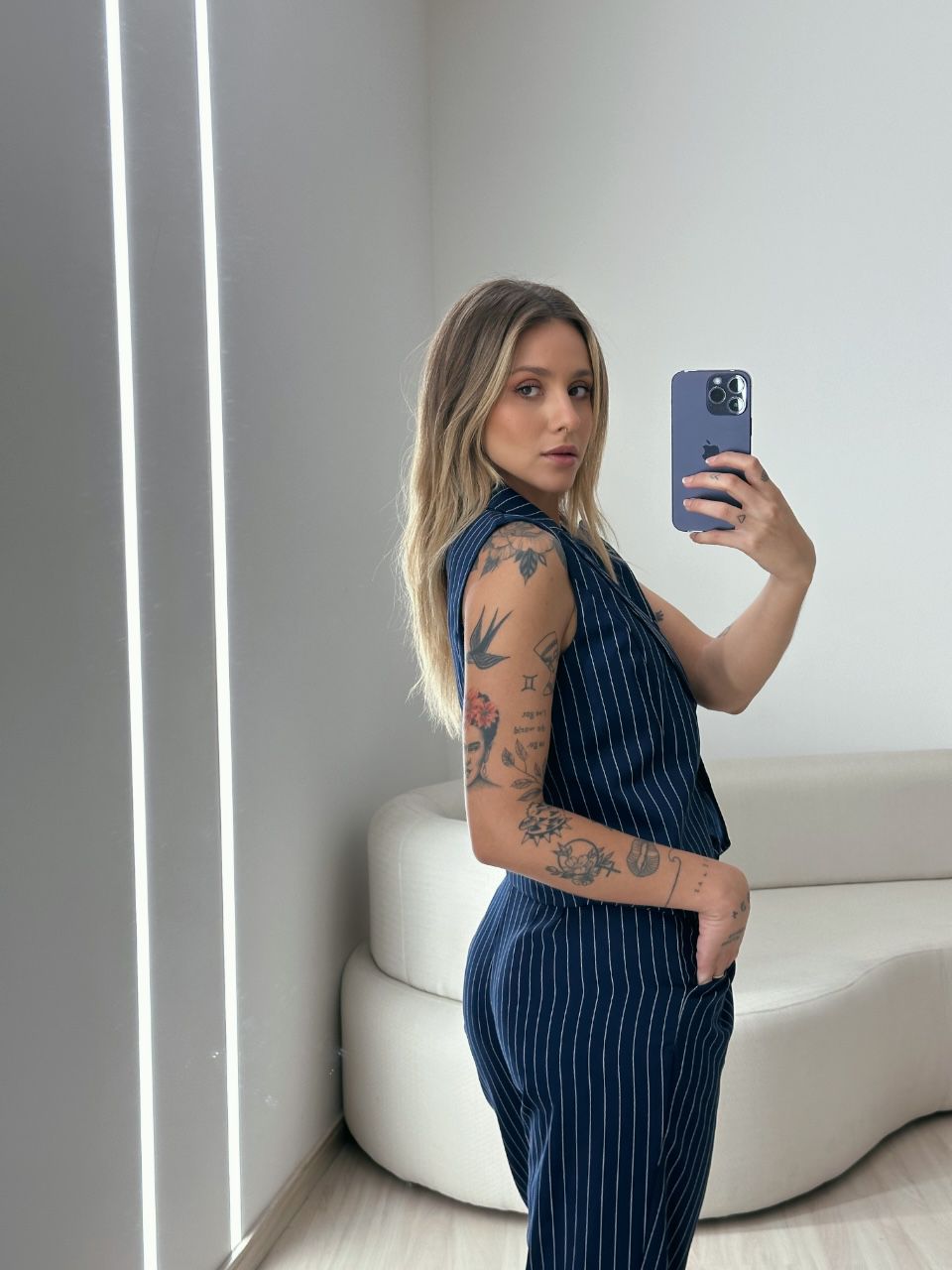 CONJUNTO ISA COLETE CALÇA MARINHO