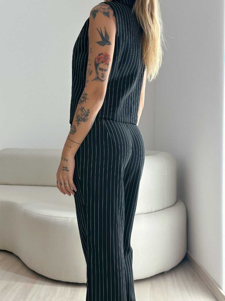 CONJUNTO ISA COLETE CALÇA PRETO