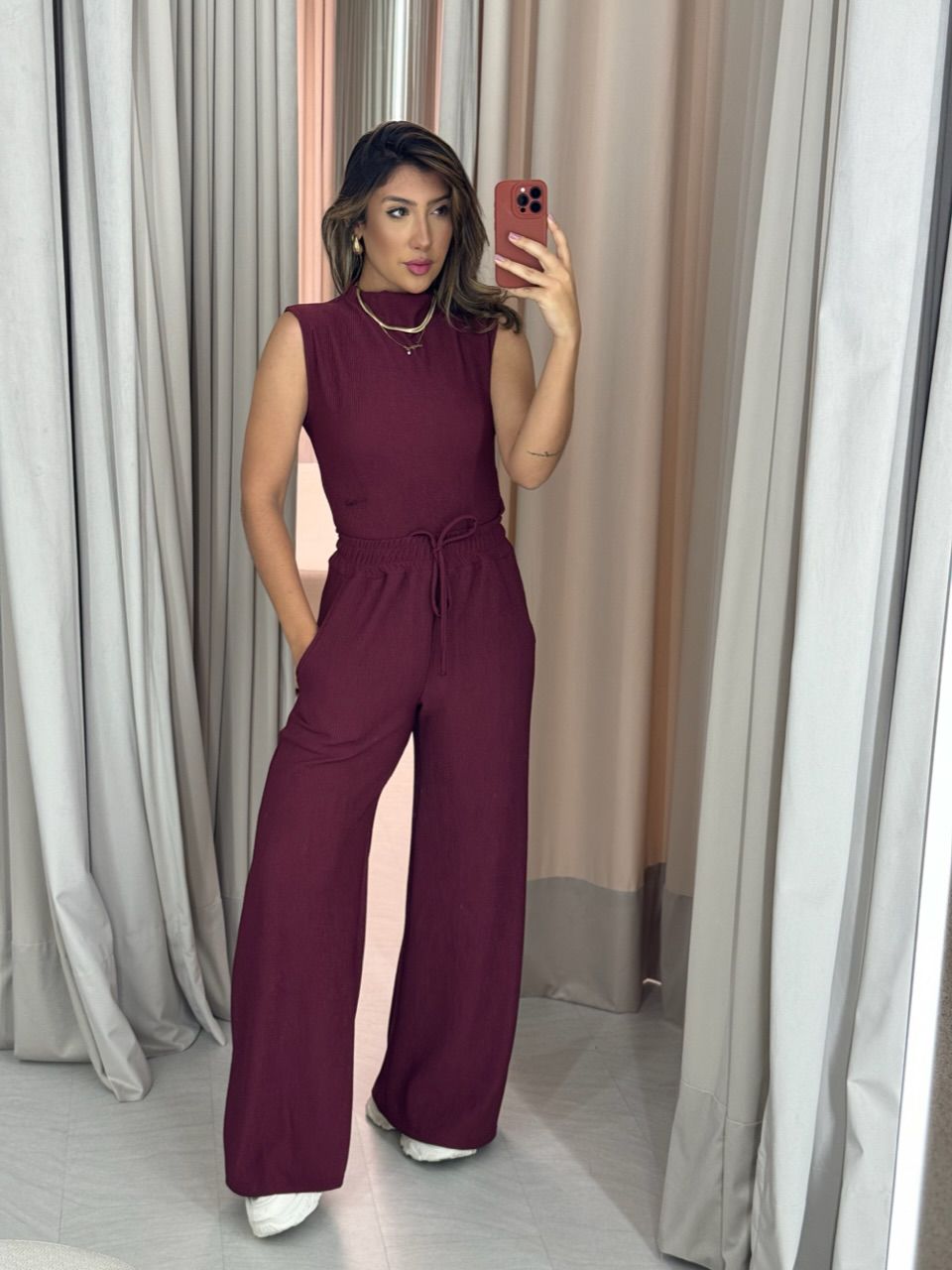 CONJUNTO VALÉRIA ANARRUGA CHERRY RED - 0051880330 - CAROLLA FERRARO