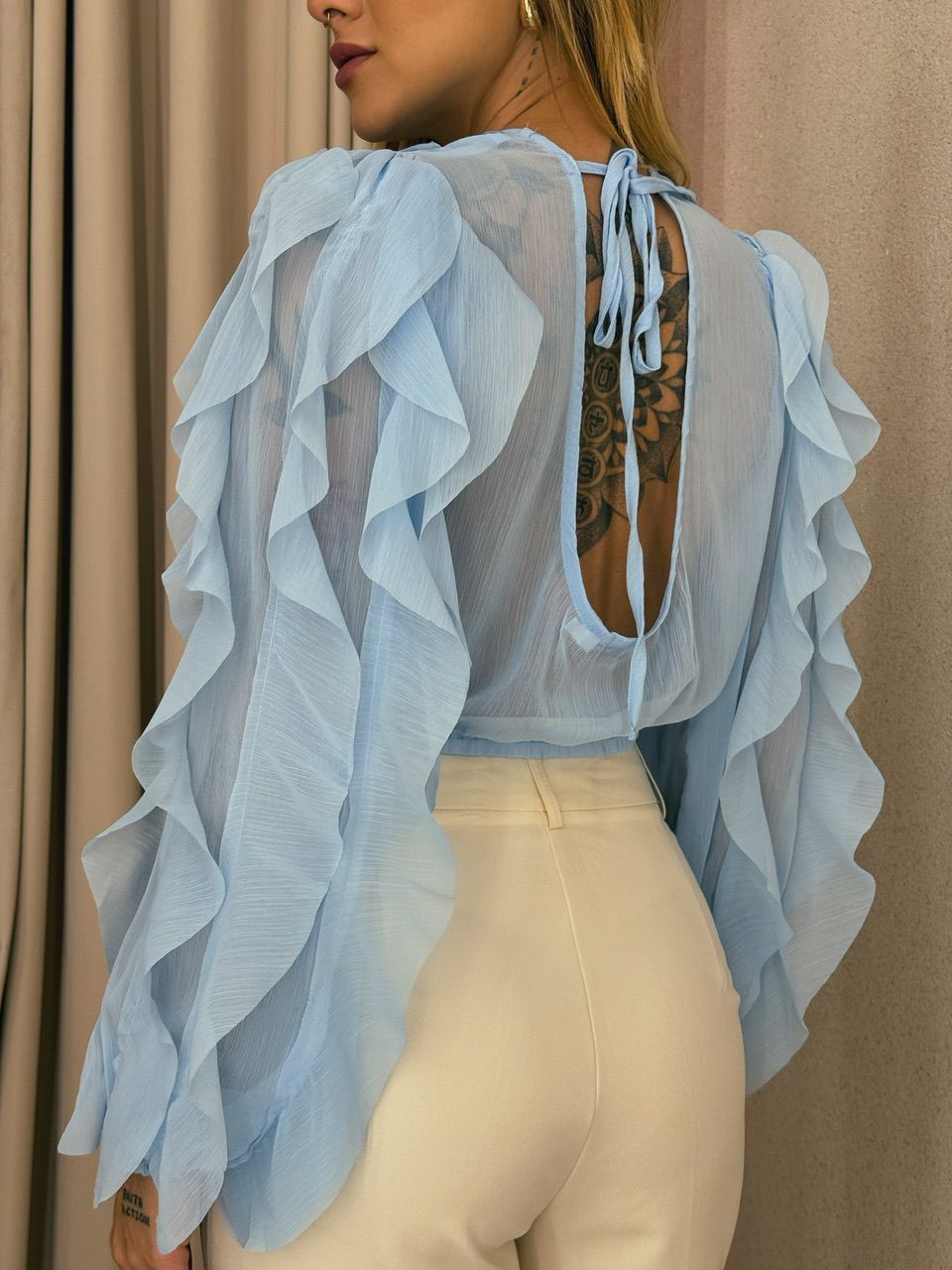 BLUSA FLÁVIA BABADO VERTICAL BABY BLUE