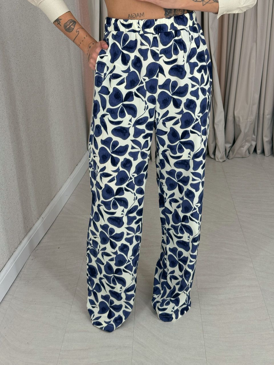 CALÇA MARÍLIA ESTAMPADA AZUL - 0055020109 - CAROLLA FERRARO