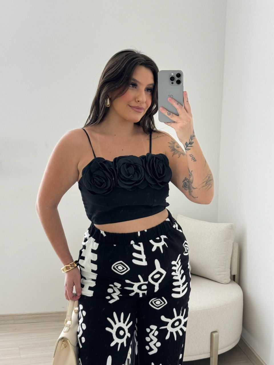 CALÇA LOLA ESTAMPADA PRETA