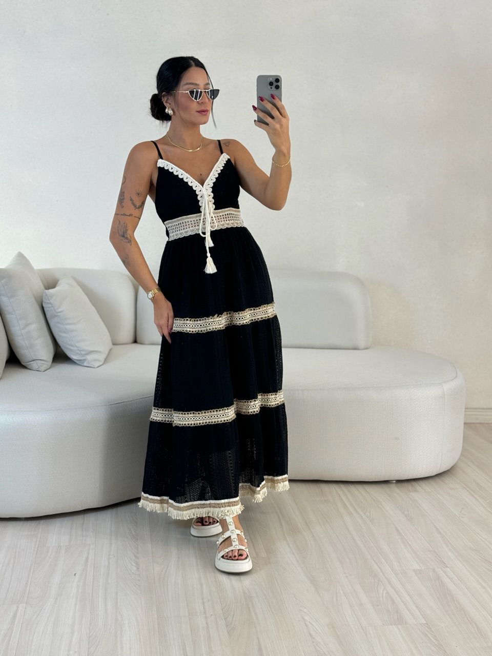 VESTIDO KAREN CROCHÊ PRETO - 0056160032 - CAROLLA FERRARO