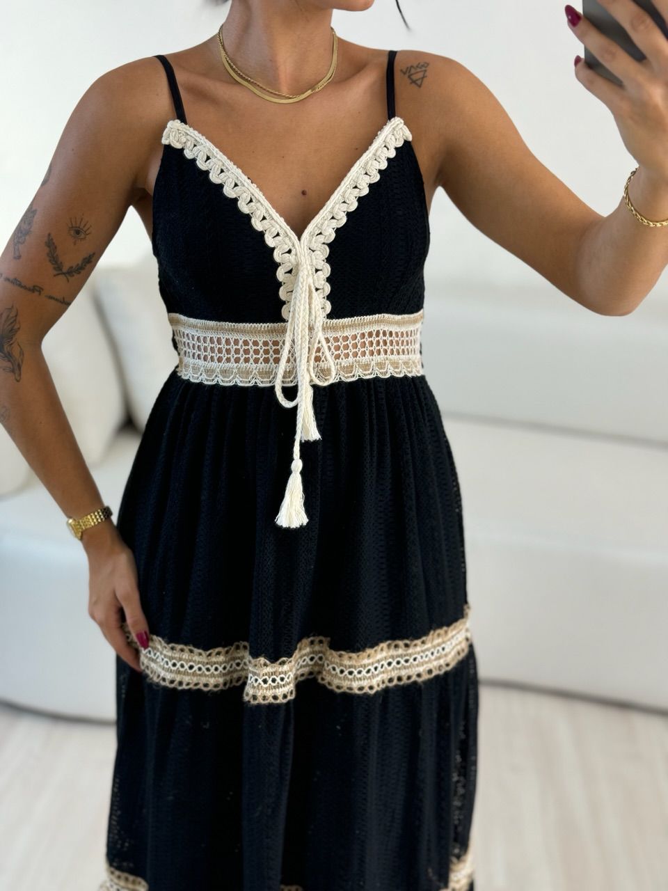 VESTIDO KAREN CROCHÊ PRETO
