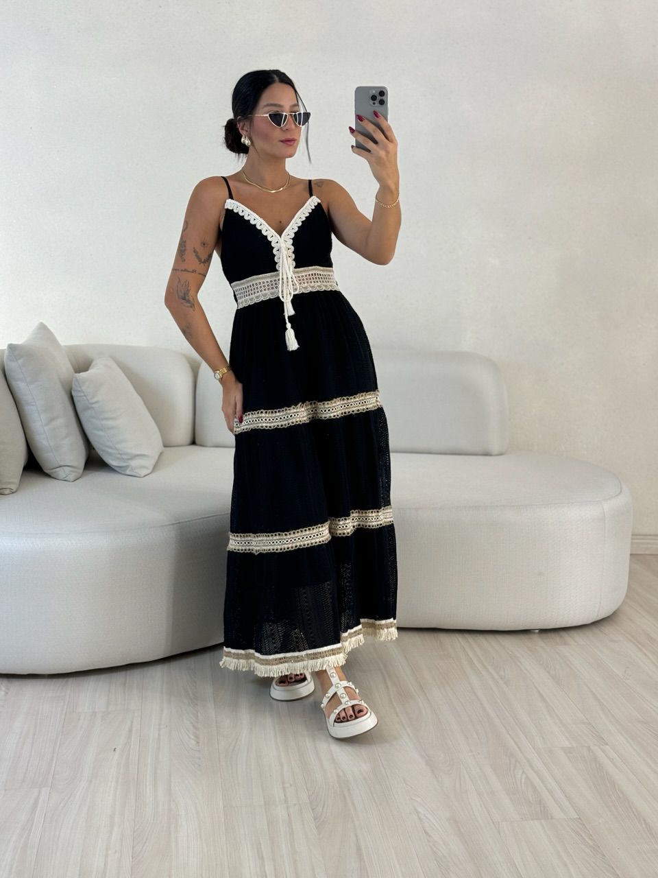 VESTIDO KAREN CROCHÊ PRETO
