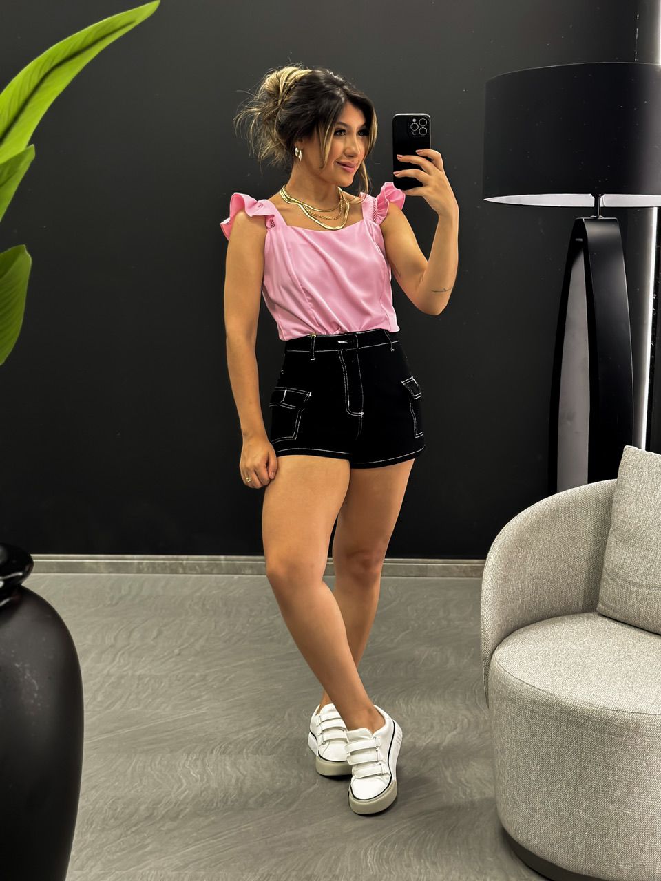 BLUSA FABIANA BABADO ROSA - 0045140031 - CAROLLA FERRARO