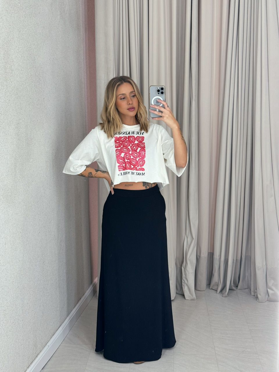 CROPPED YOUR KISSES OFF/VERMELHO