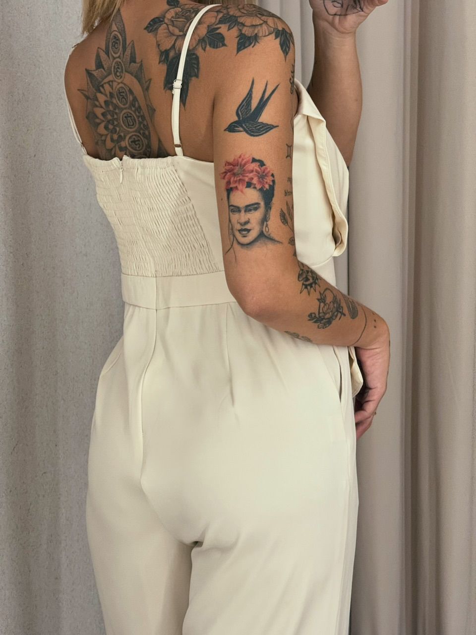 MACACÃO LUCIANA ALÇA NUDE