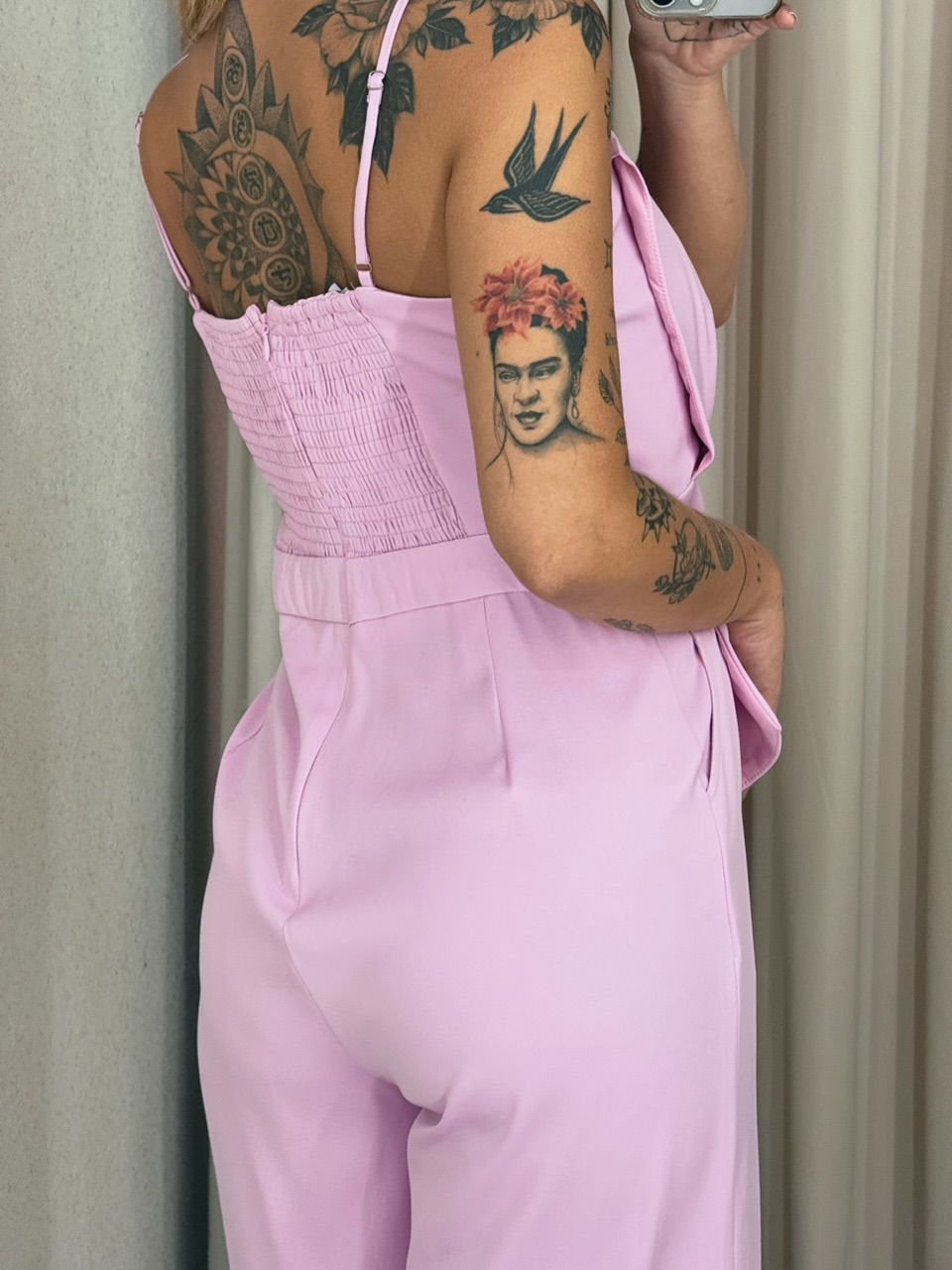 MACACÃO LUCIANA ALÇA ROSA