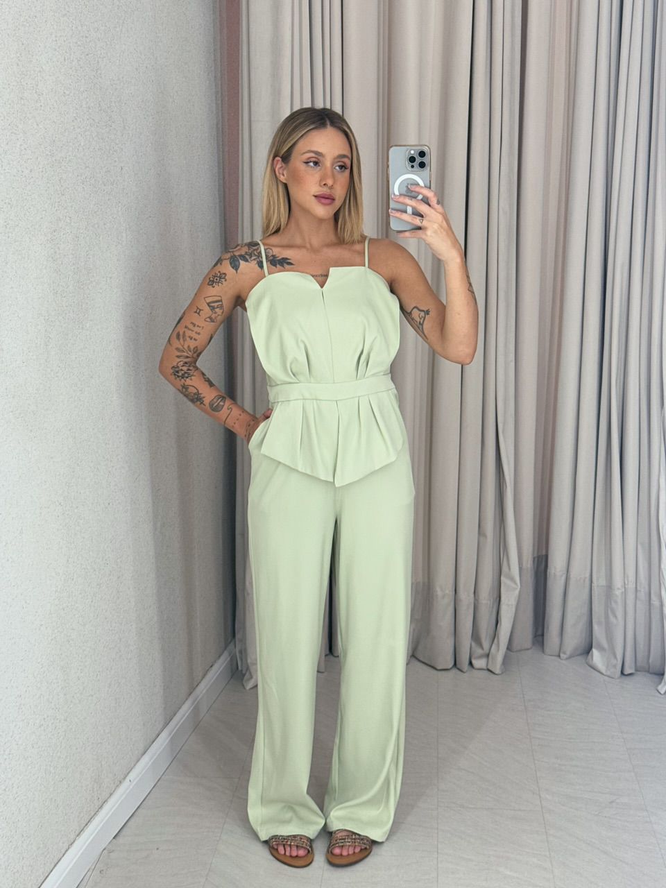MACACÃO LUCIANA ALÇA VERDE