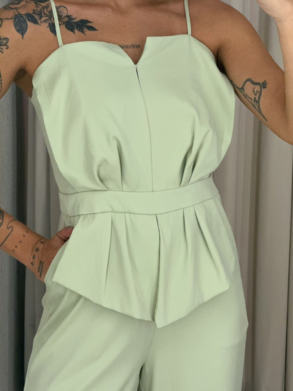 MACACÃO LUCIANA ALÇA VERDE