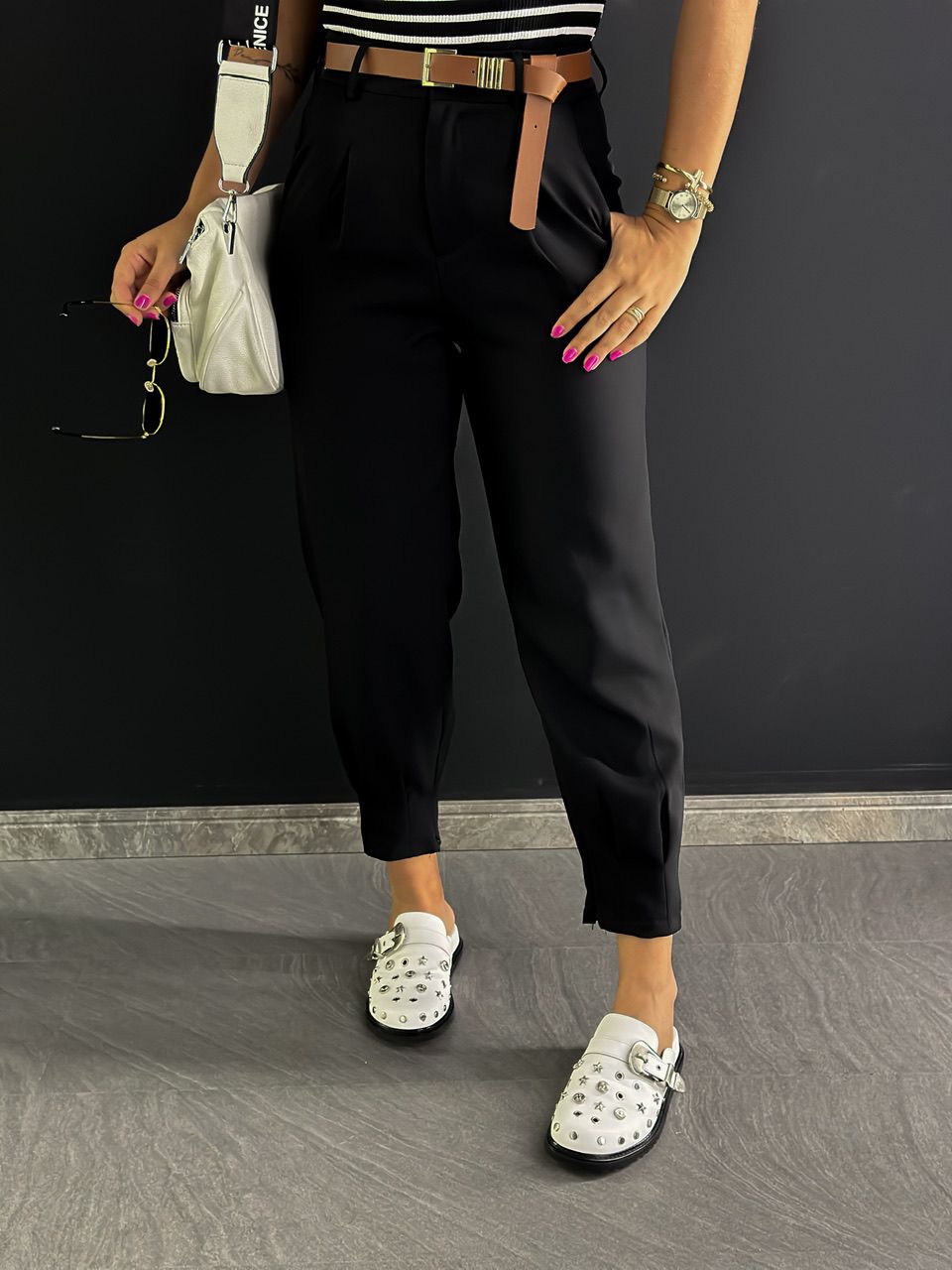 CALÇA LAVÍNIA CENOURA PRETA