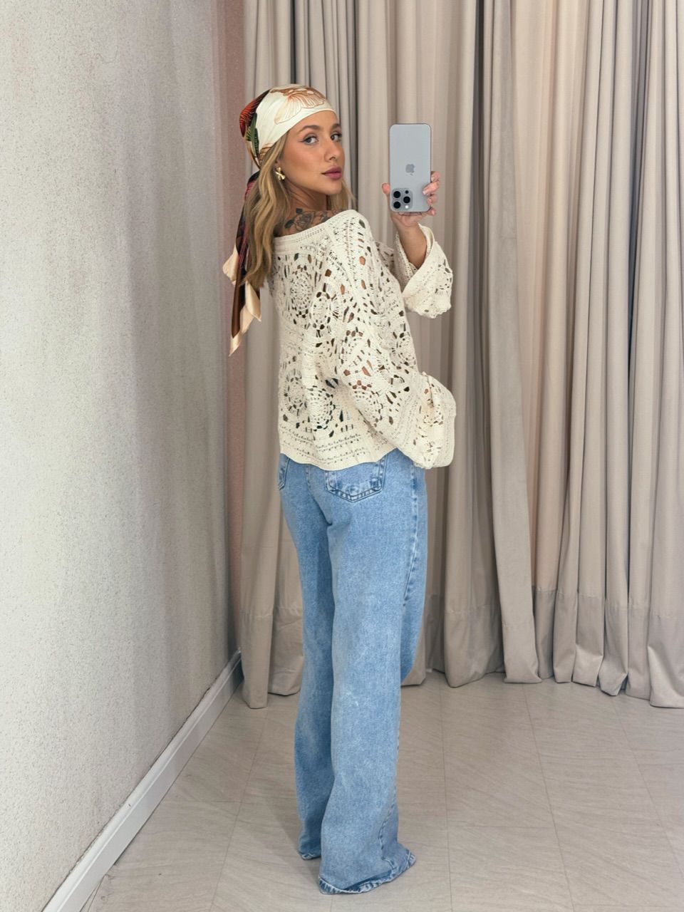 BLUSA ADRIANA CROCHÊ CRU
