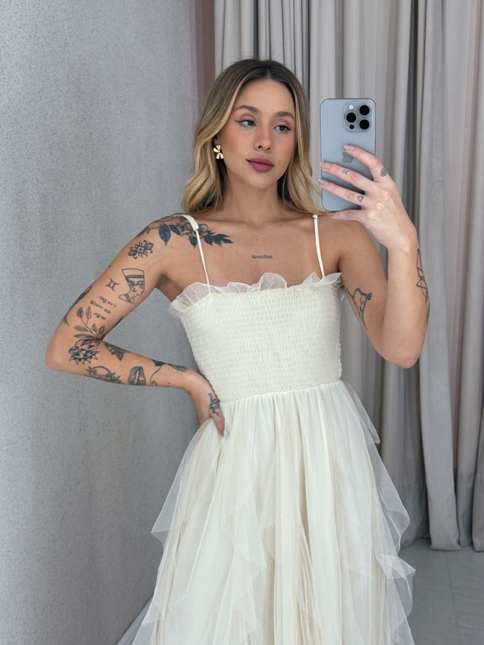 VESTIDO ISABEL TULE creme