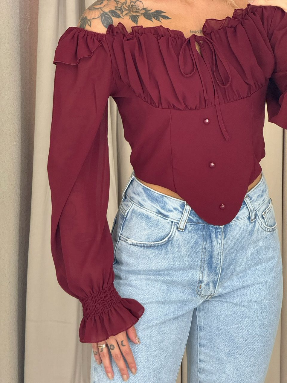BLUSA ROMA BABADOS CHERRY RED