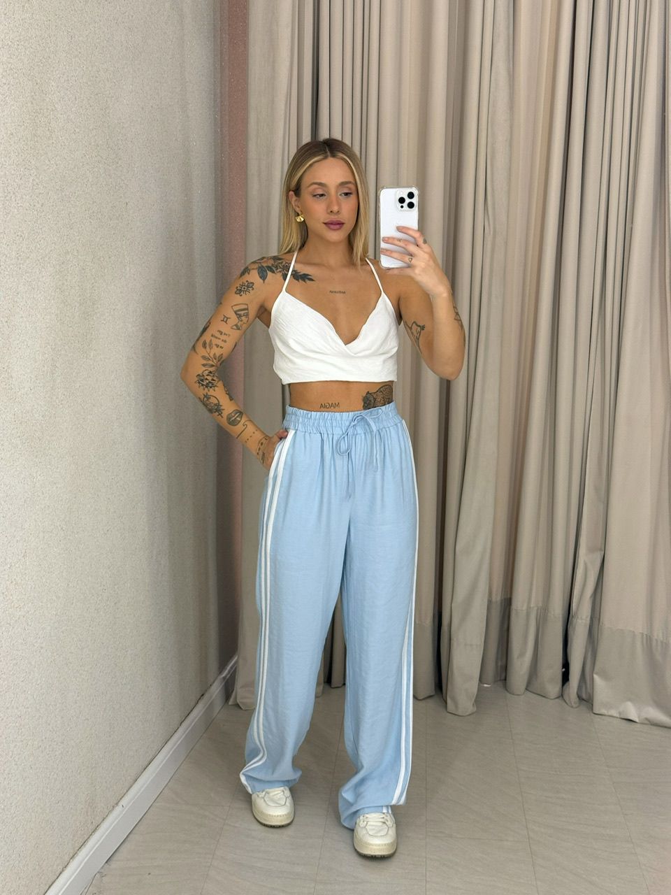 CALÇA ANA LAURA LISTRAS BABY BLUE