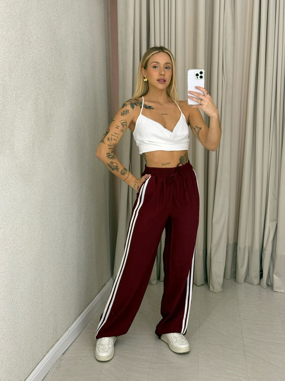 CALÇA ANA LAURA LISTRAS CHERRY RED