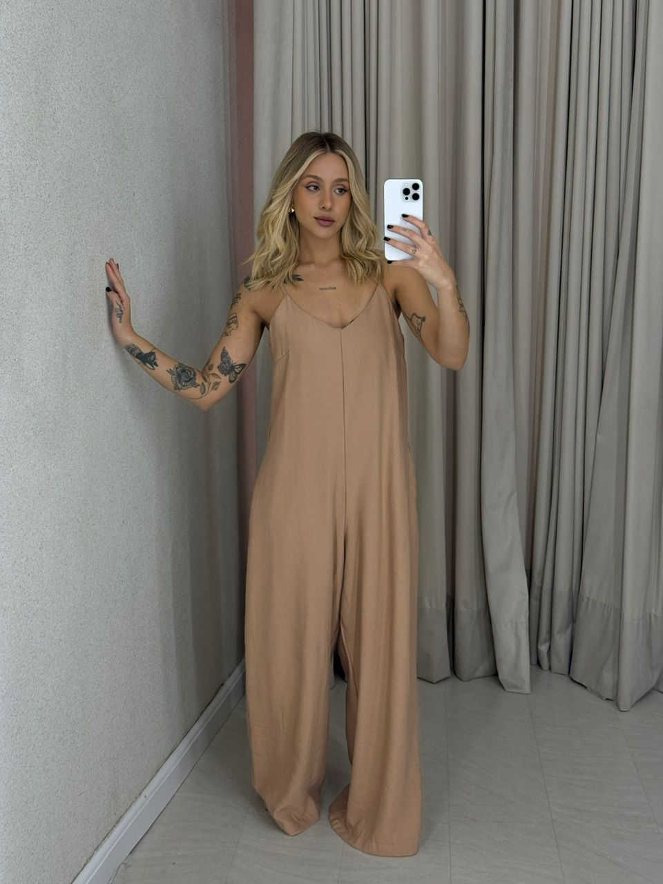 MACACÃO ANA BEATRIZ ALÇA NUDE 02 - 0061150234 - CAROLLA FERRARO