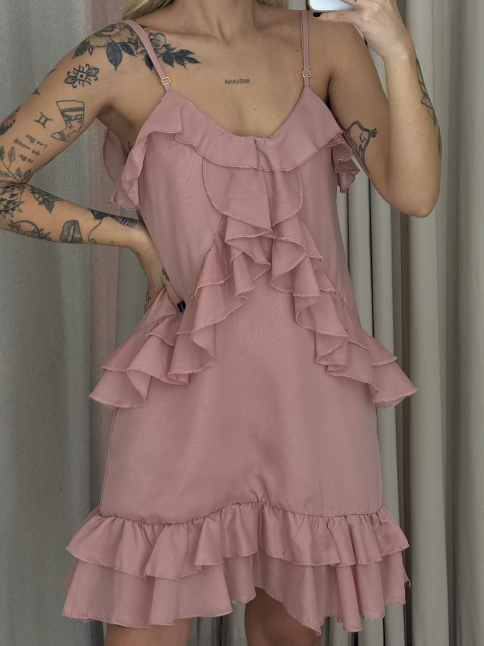 VESTIDO KAYLA ALÇA BABADOS Rosê