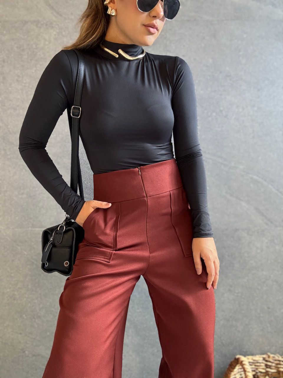 BODY LUDMILA CF MANGA PRETO