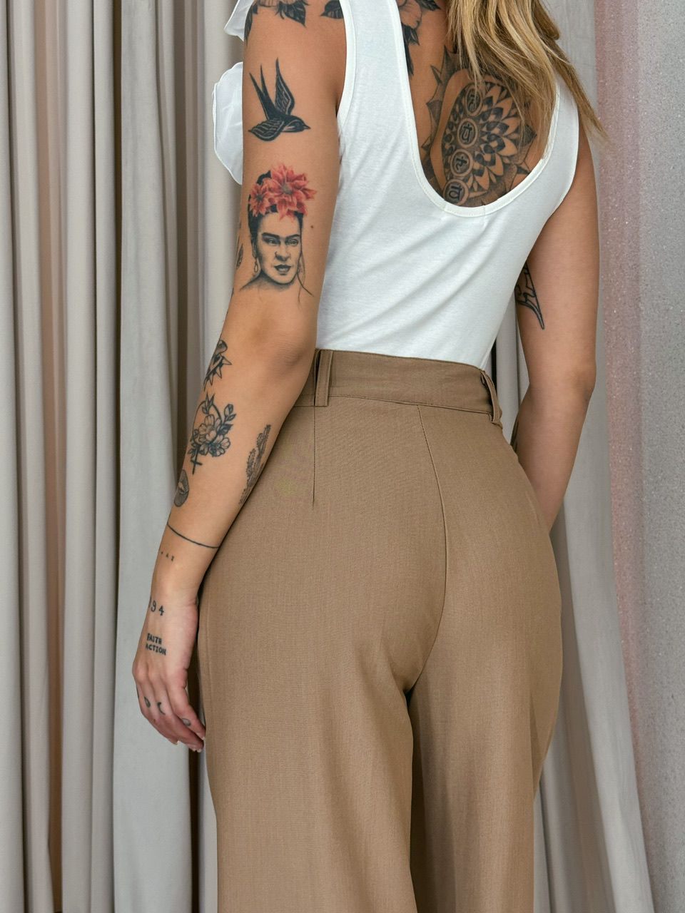 CALÇA VALENTINA PANTALONA Nude
