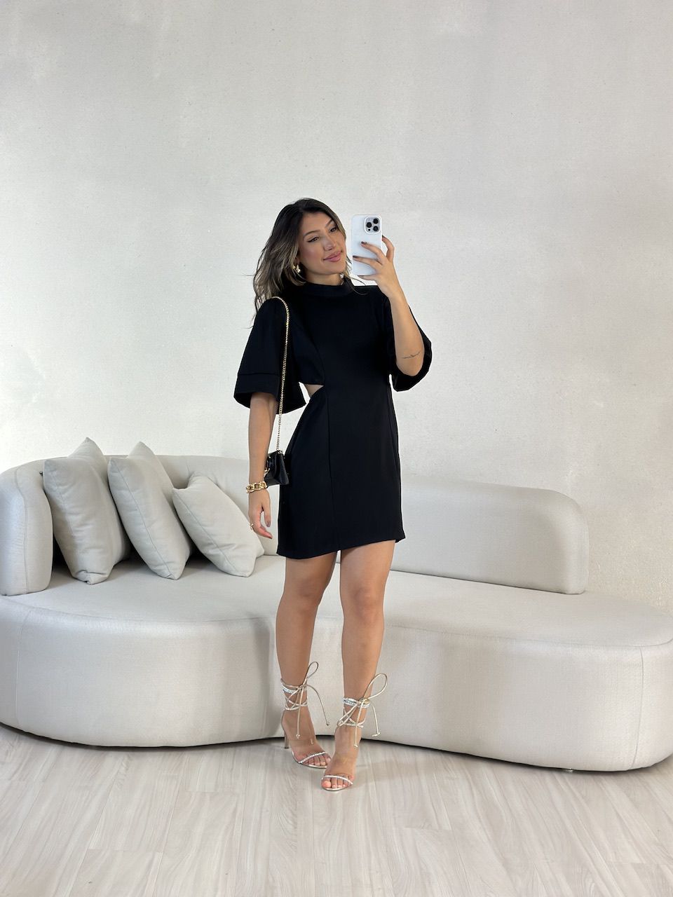 VESTIDO ÍRIS COSTAS ABERTA PRETO - 0055100032 - CAROLLA FERRARO