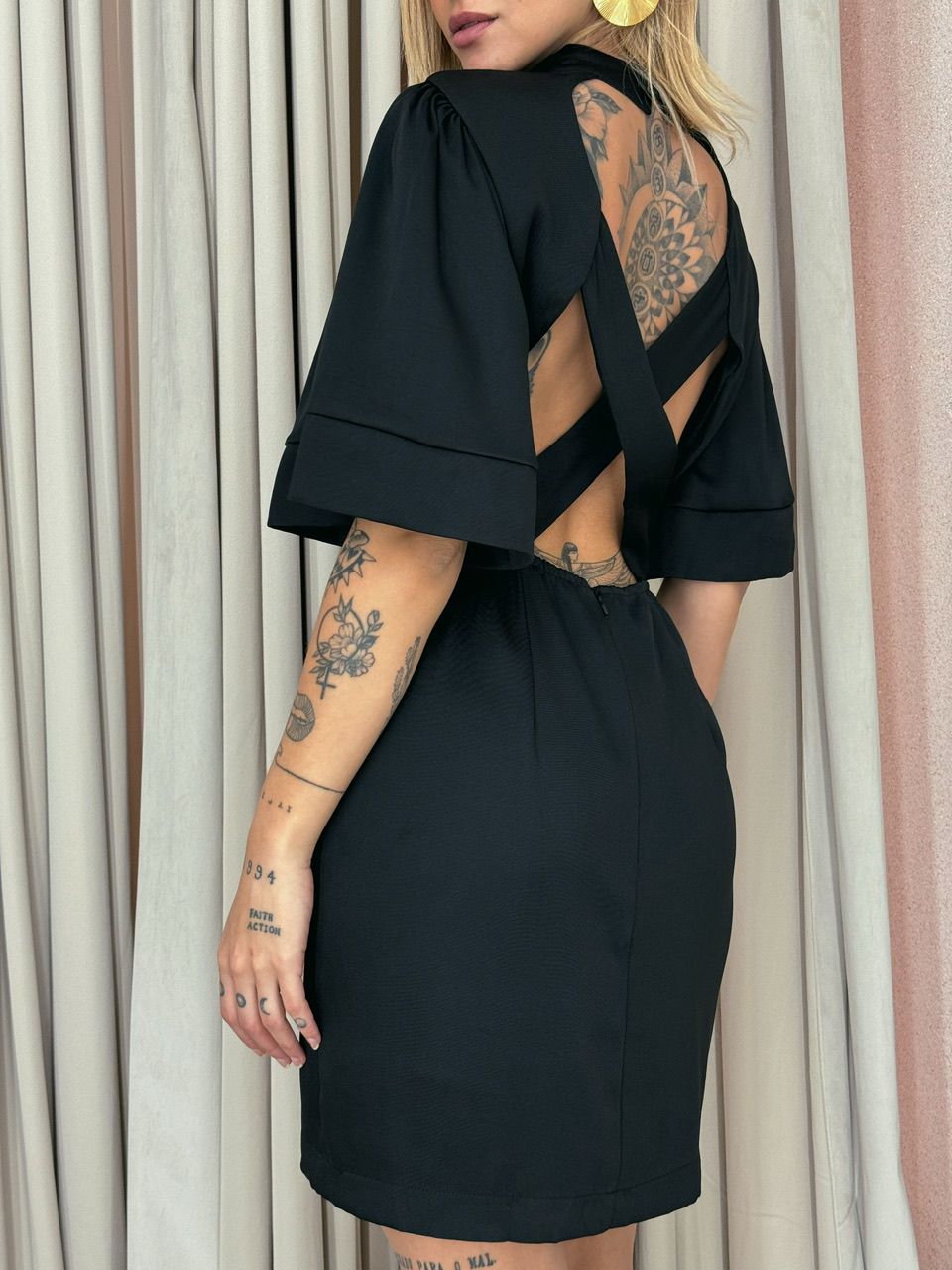 VESTIDO ÍRIS COSTAS ABERTA PRETO