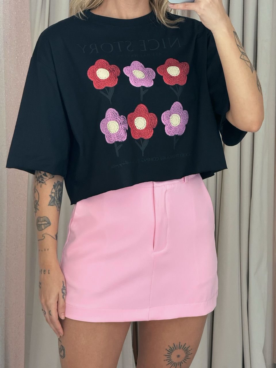 CROPPED MICAELA FLORES PRETO