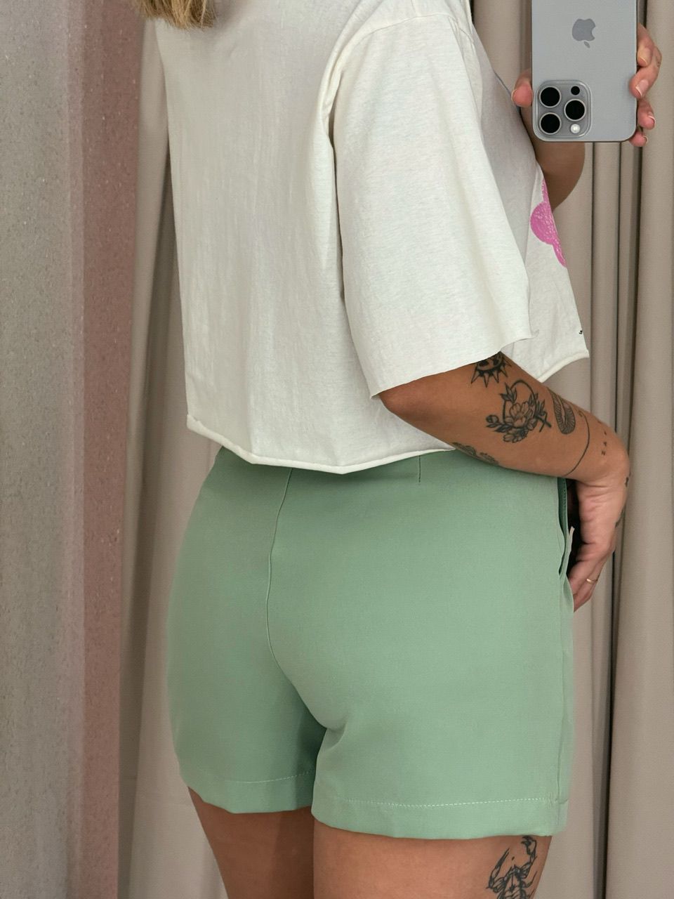 SHORT SAIA MAÍSA CURTO VERDE