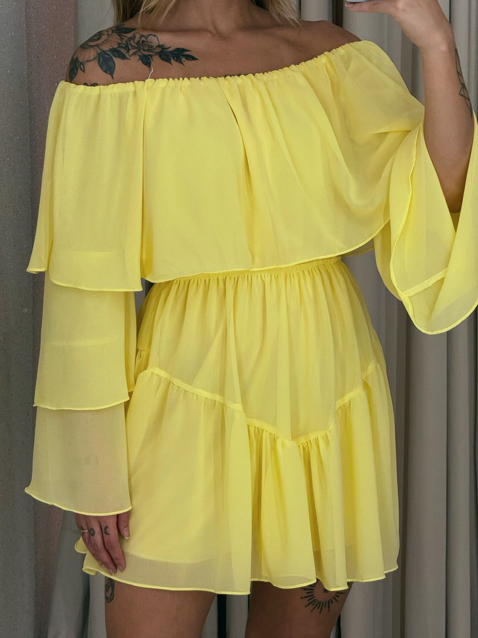 VESTIDO RITA BABADOS Amarelo