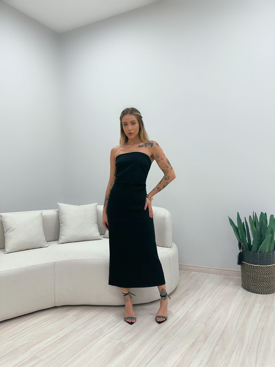 VESTIDO RAISSA TOMARA QUE CAIA PRETO - 0048500032 - CAROLLA FERRARO