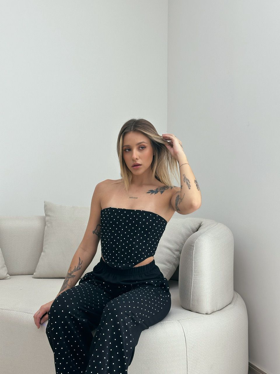 CONJUNTO ISADORA BRILHO PRETO