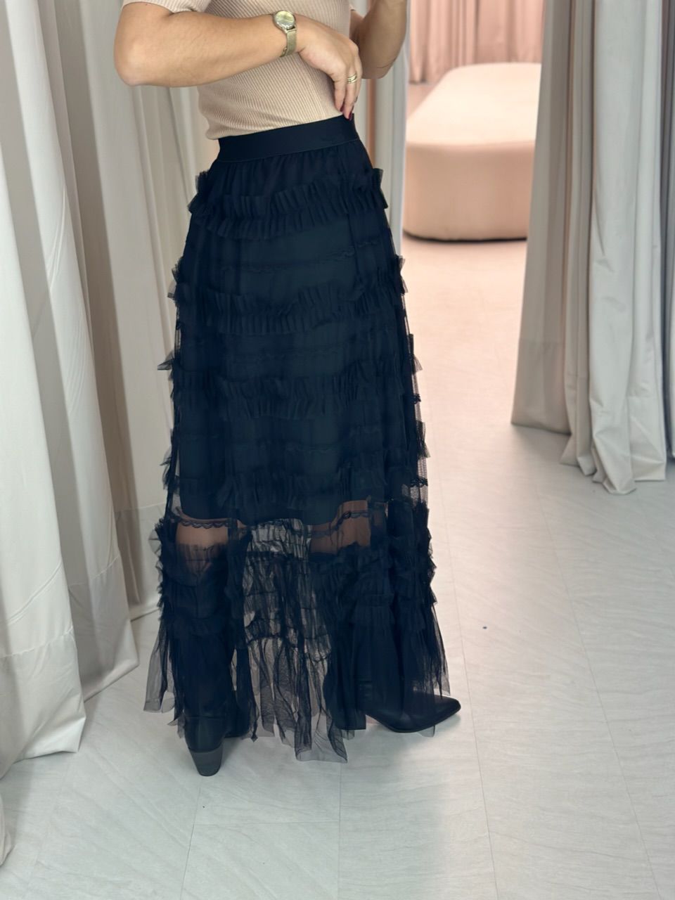 SAIA LUNA TULE PRETA