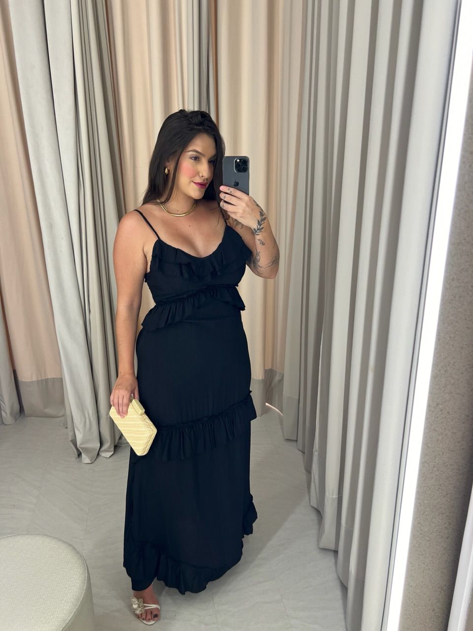 VESTIDO LARA BABADOS PRETO