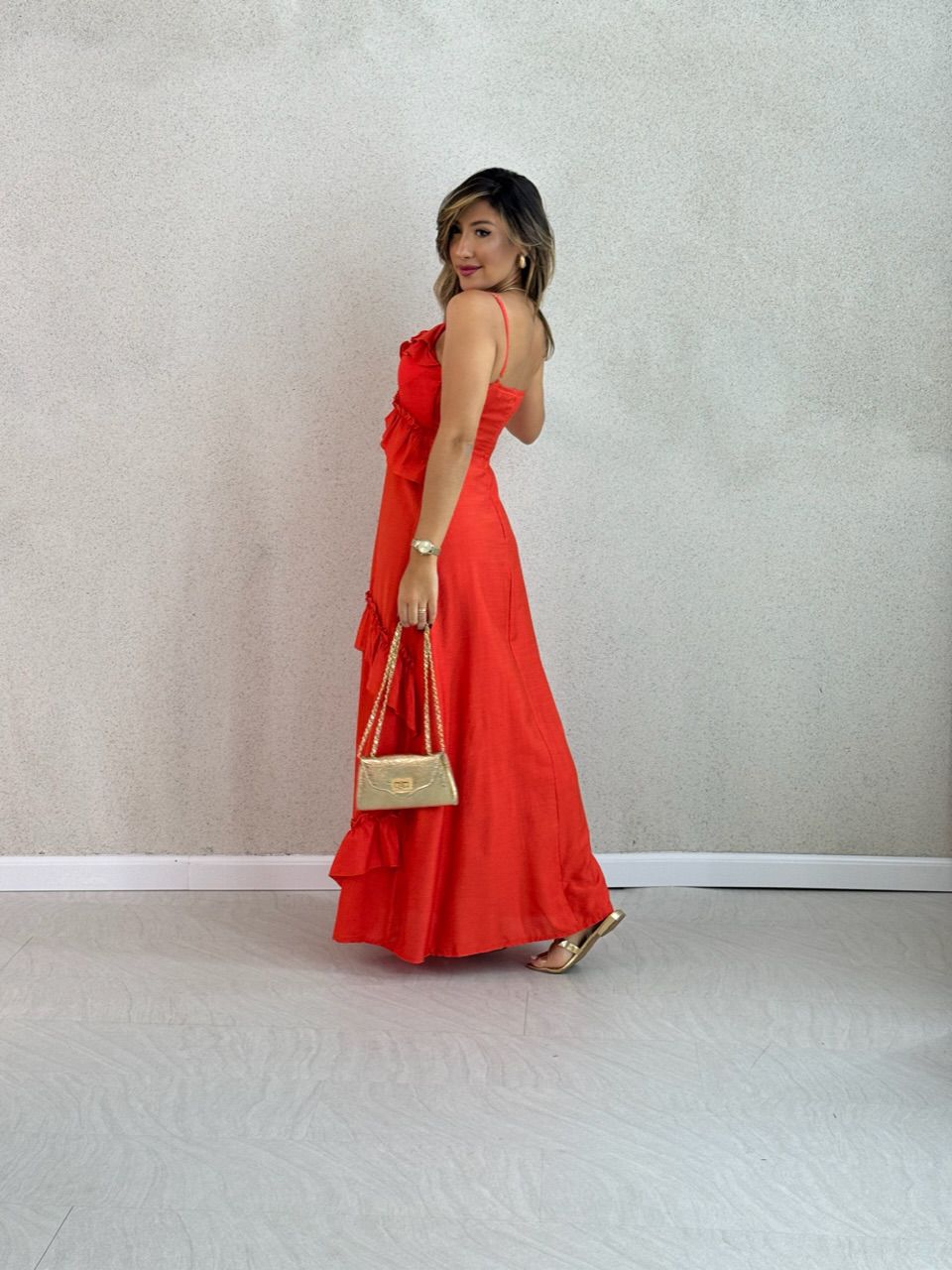 VESTIDO LARA BABADOS VERMELHO