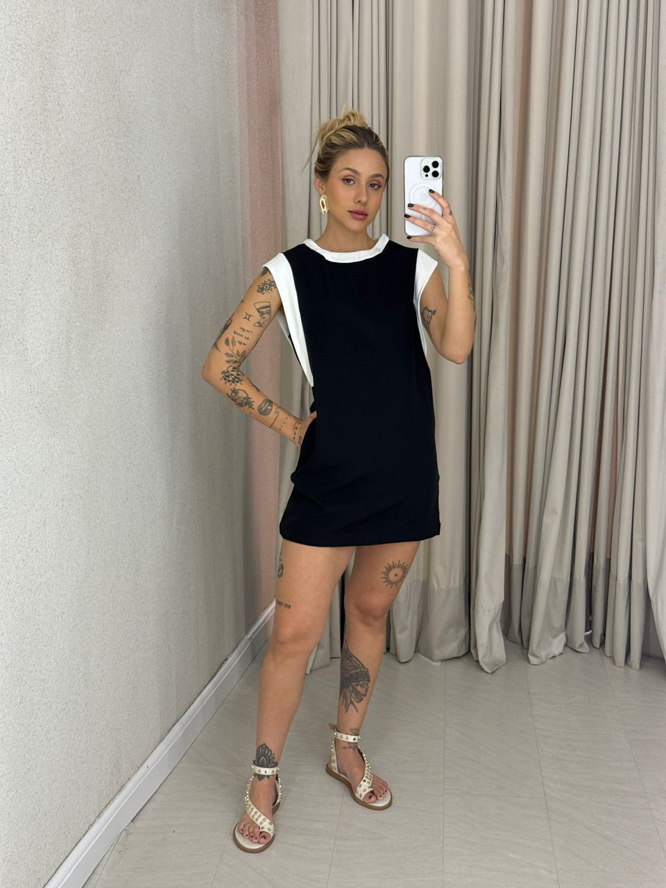 VESTIDO MEL CURTO PRETO