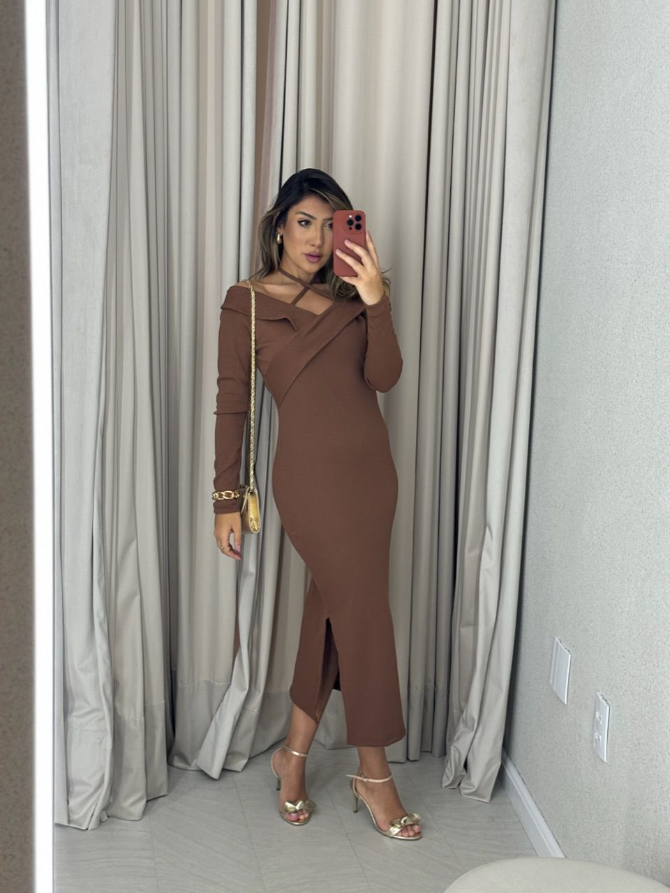 VESTIDO CÁSSIA ANARRUGA MARROM - 0051540054 - CAROLLA FERRARO