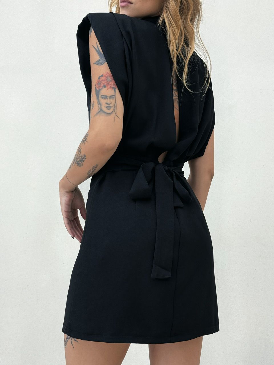 VESTIDO MISLAINE MUSCLE PRETO