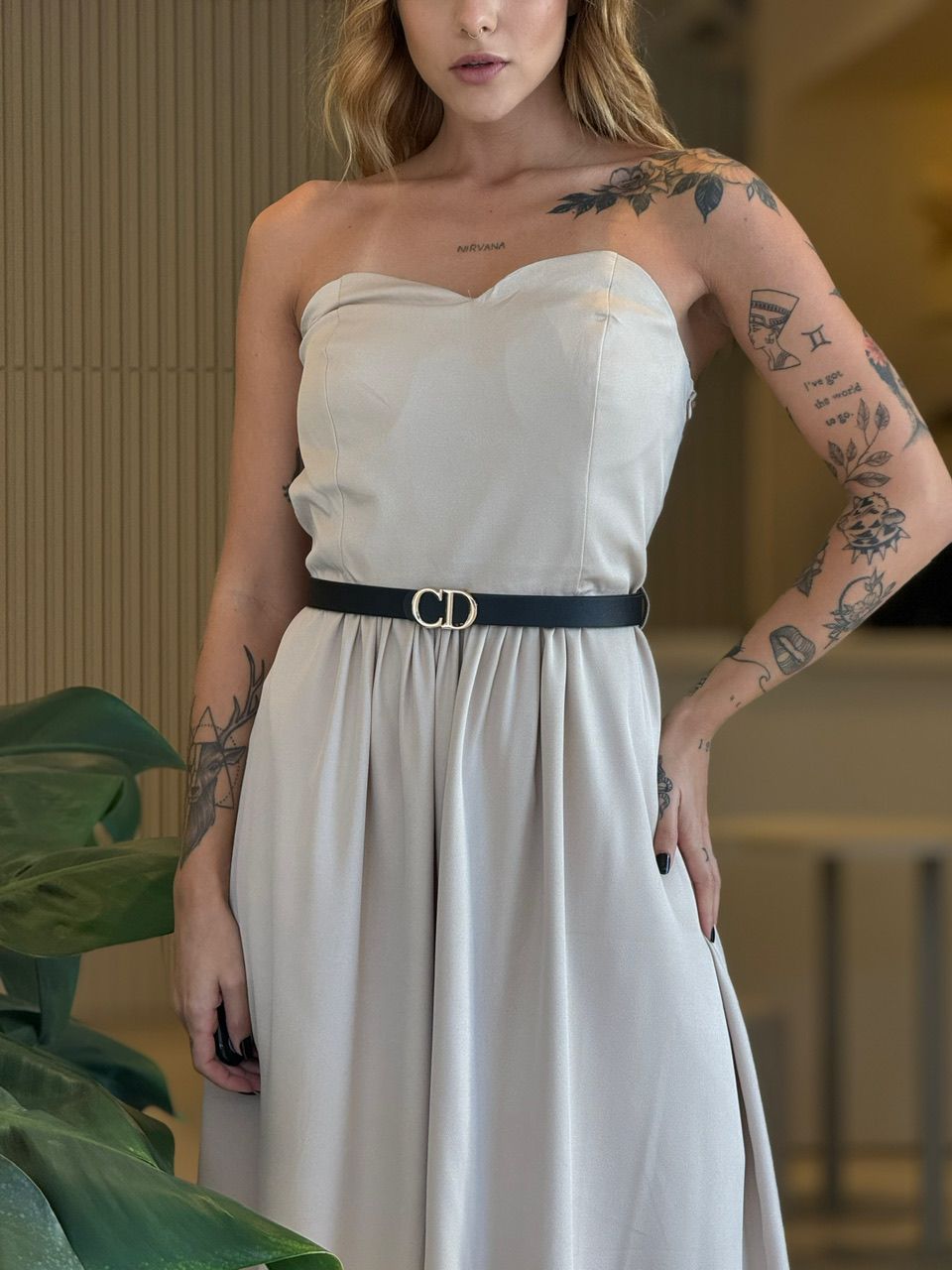 VESTIDO SERENA EVASÊ NUDE