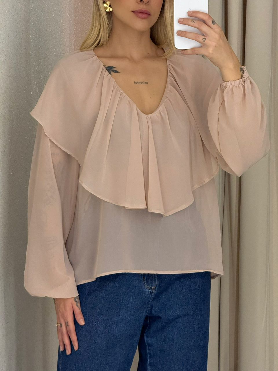 BLUSA TALITA BABADO AREIA