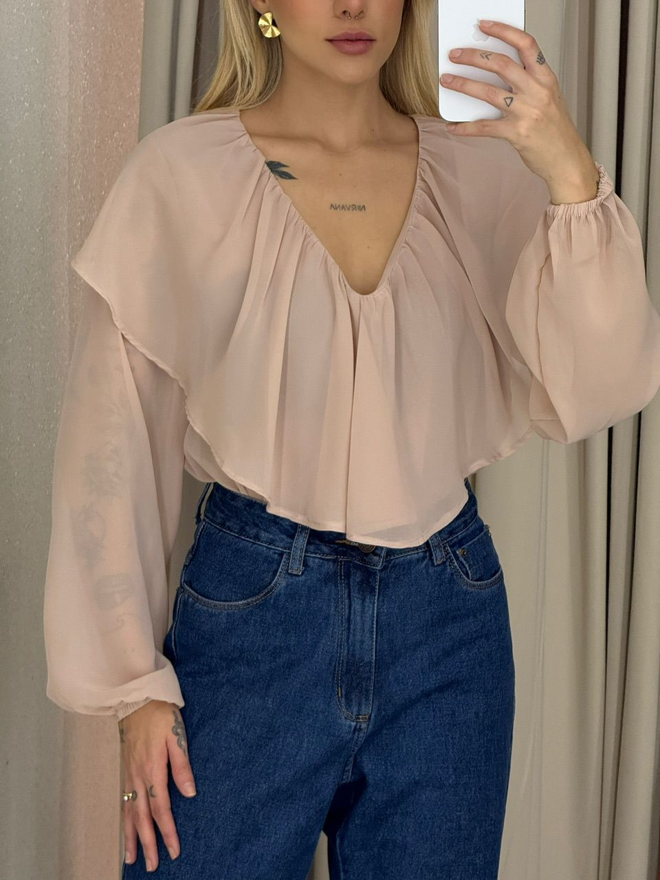 BLUSA TALITA BABADO AREIA