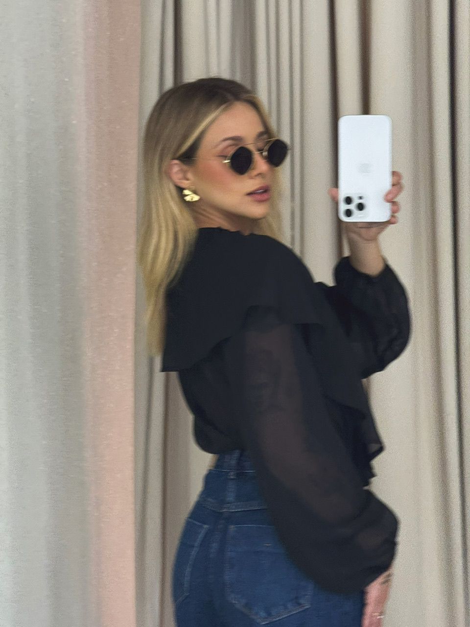 BLUSA TALITA BABADO PRETA